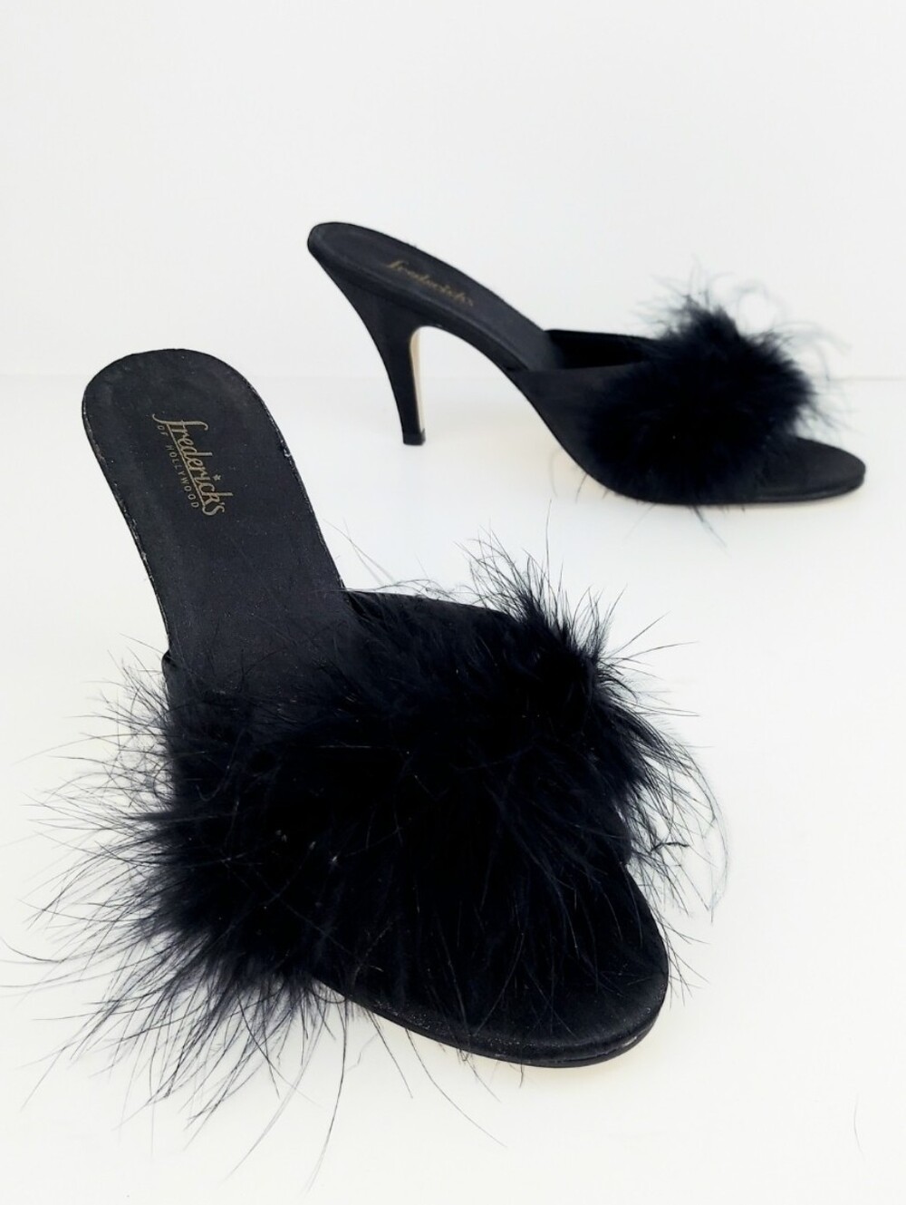 Frederick's Of Hollywood Black Feather Kitten Heels 8